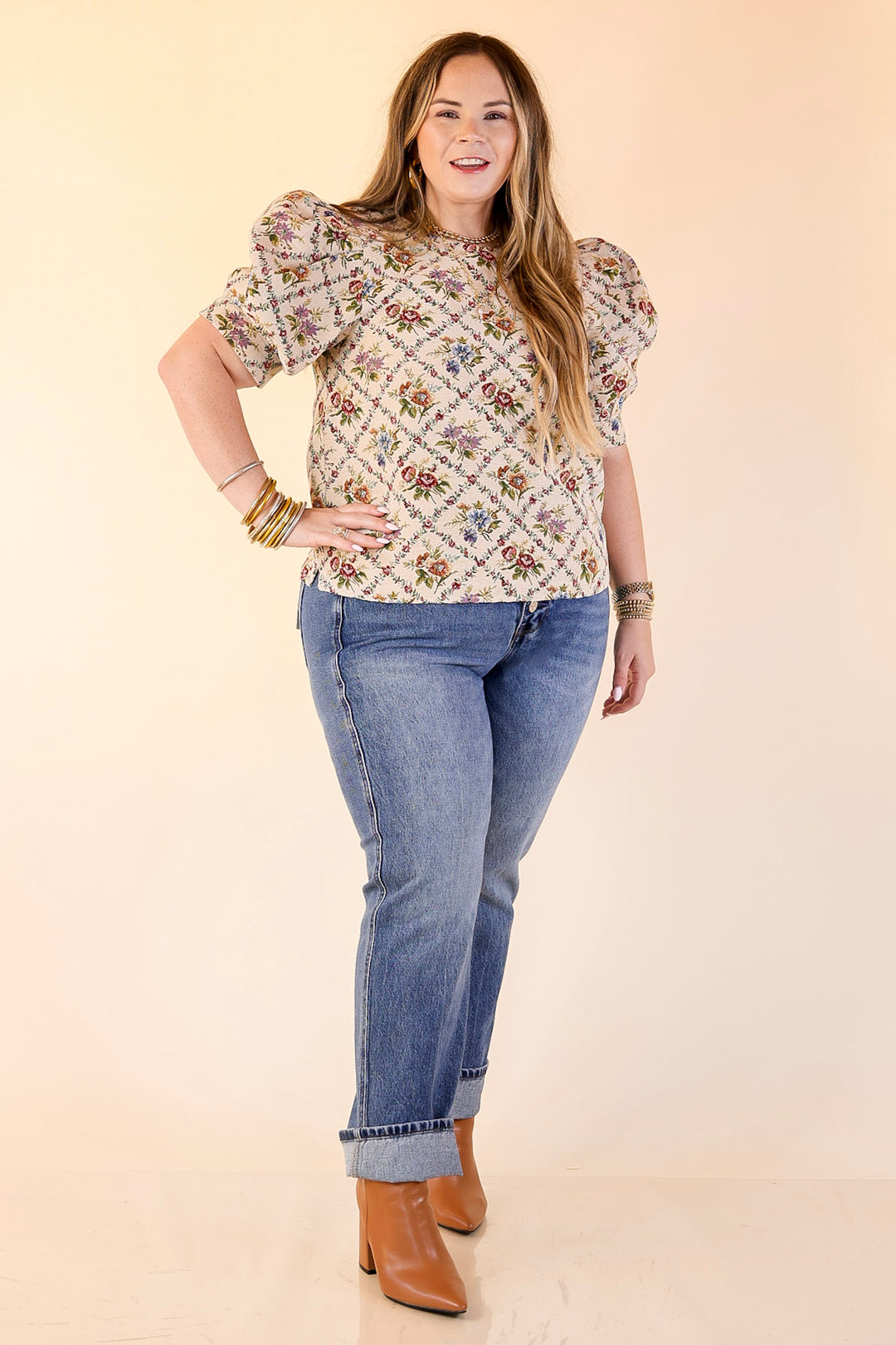 Delicate Details Puff Sleeve Floral Print Top in Cream