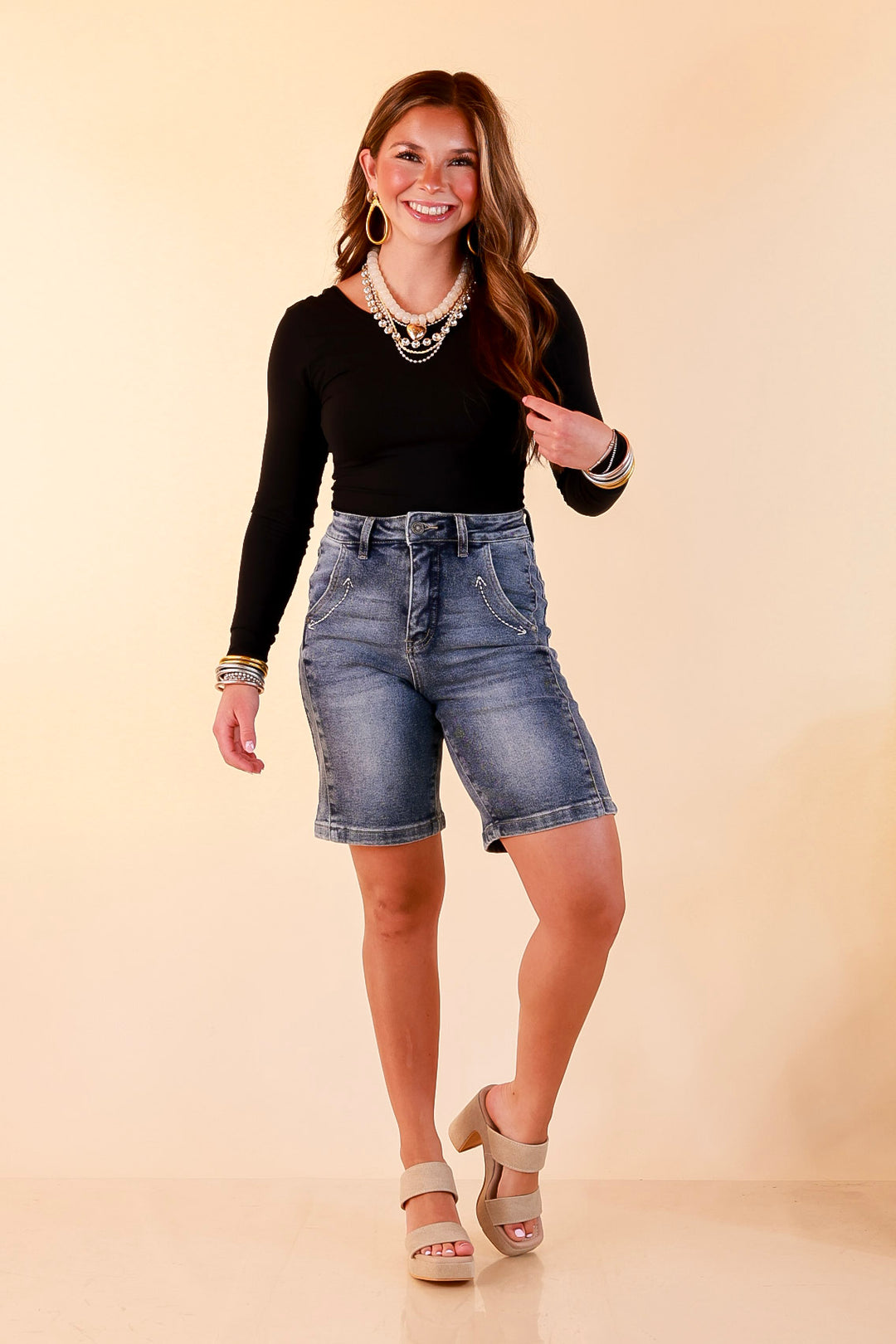 L&amp;B | Meet Me in Cheyenne Bermuda Denim Shorts in Medium Stone Wash