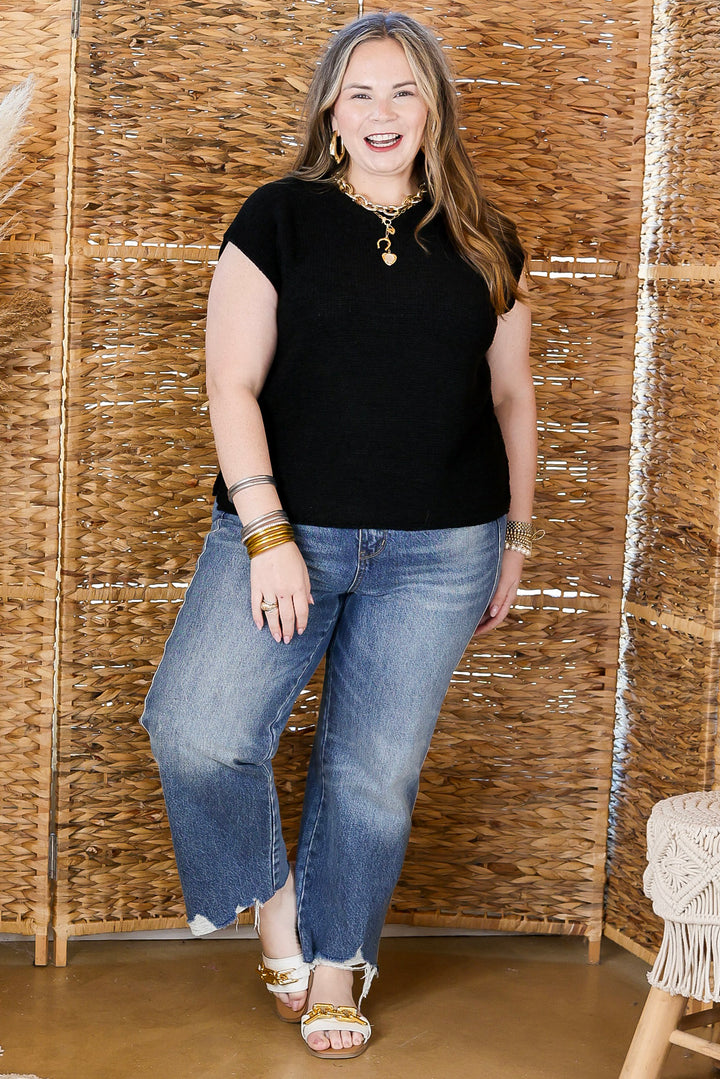 Judy Blue | In the Details Rigid Magic Cropped Wide Leg Jeans in Medium Vintage Wash