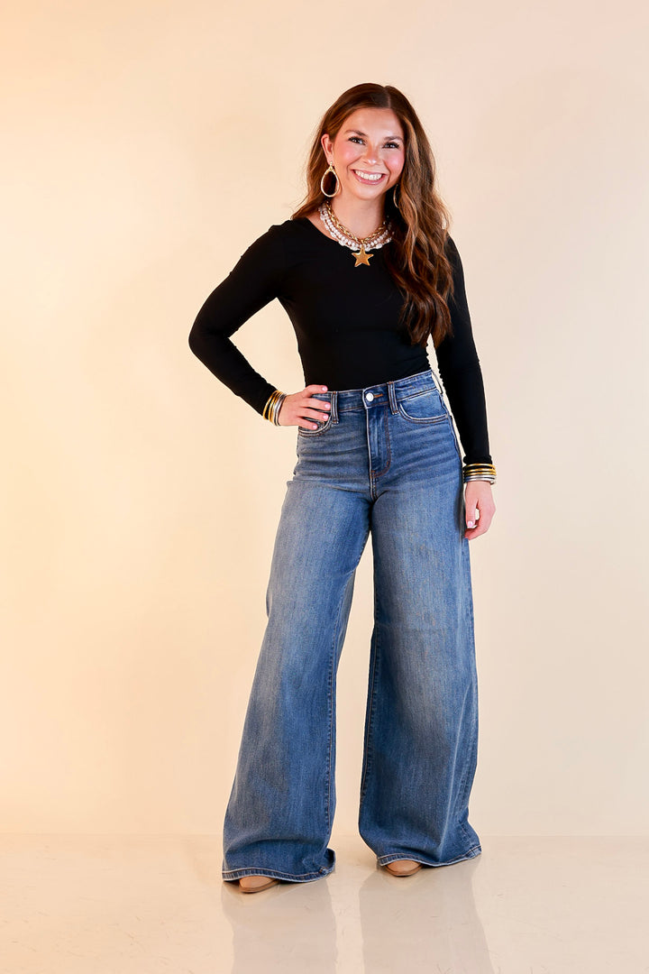Judy Blue | Smooth Silhouette Wide Leg Palazzo Jeans in Medium Wash