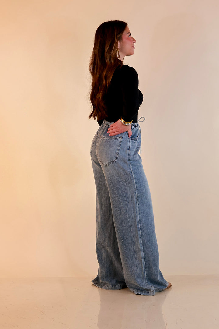 Judy Blue | Easy Does It Wide Leg Palazzo Featherweight Elastic Waistband Jeans in Medium Wash