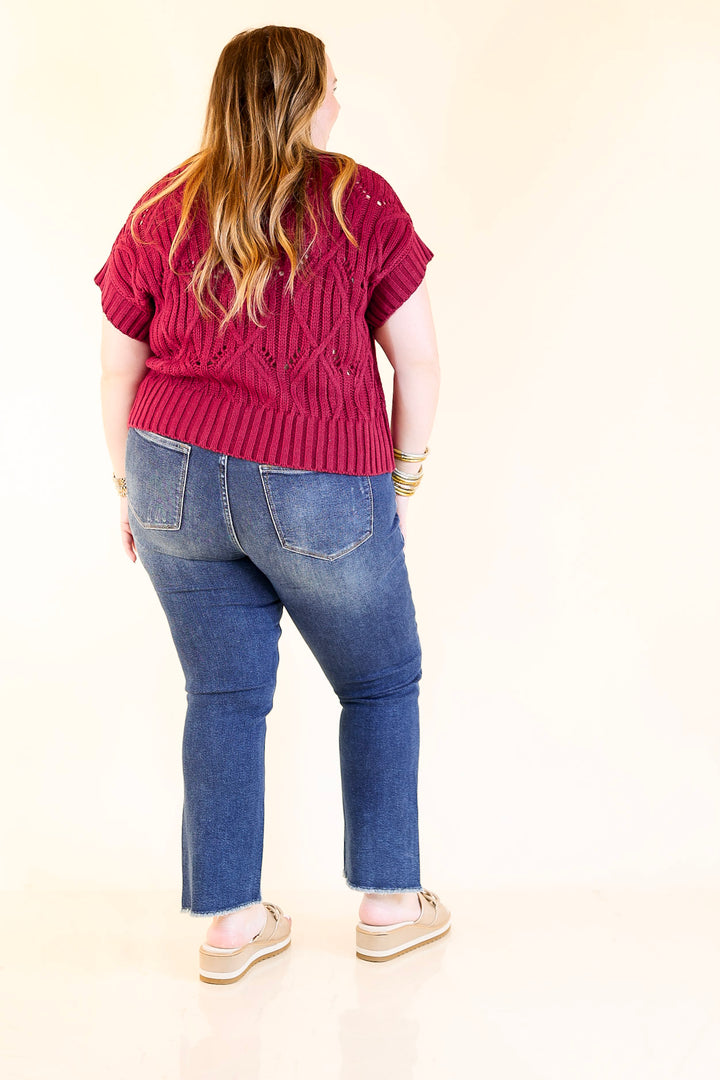 Knit to Last Cable Knit Short Sleeve Sweater Top in Maroon