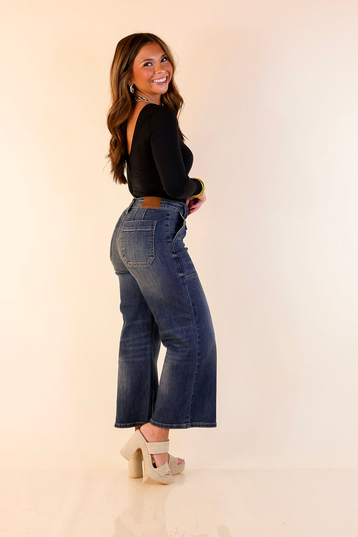 Judy Blue | Chic on the Move Cropped Wide Leg Utility with Front Patch Pocket Jean in Dark Wash