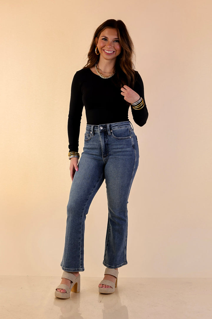 Judy Blue | Simply Flawless Tummy Control Cropped Kick Flare Jean in Medium Wash