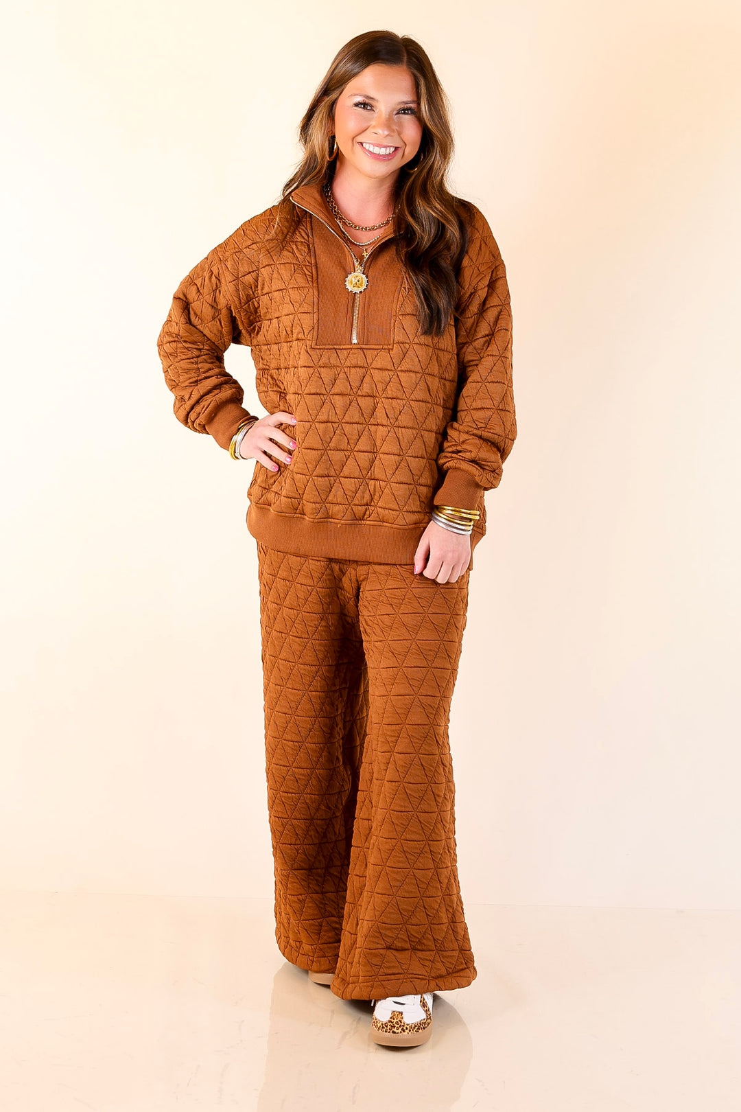Everyday Elevated Quilted Half Zip Pullover Top in Rust Brown