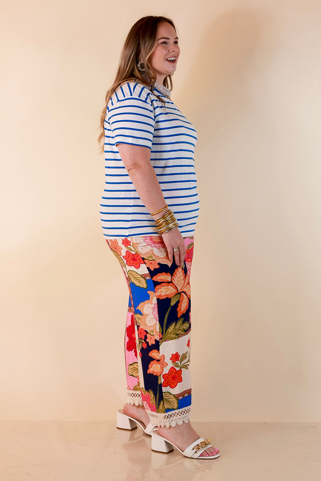 The Daily Stripe Scoop Neck Short Sleeve Striped Tee Top in Ocean Blue
