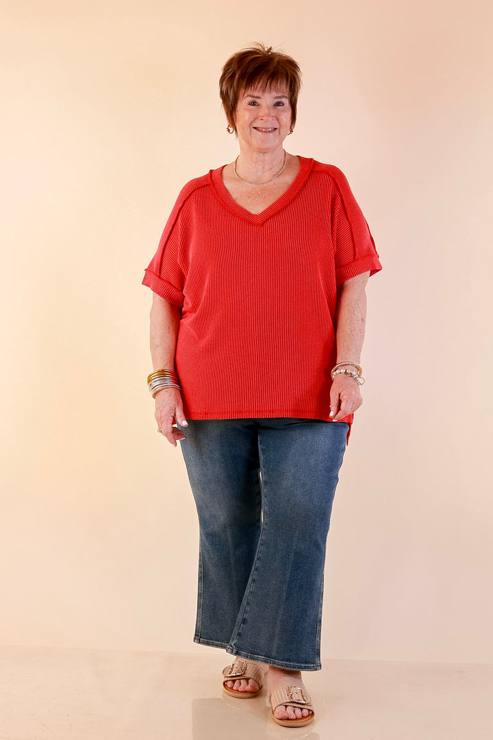Daily Perfection V Neck Short Sleeve Ribbed Top in Red