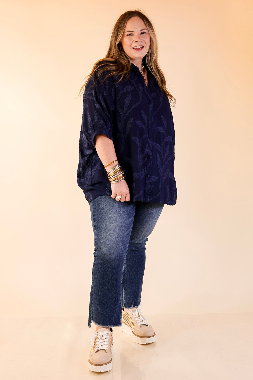 Flirty in Floral Textured Floral Print Button Up Collared Blouse in Navy Blue