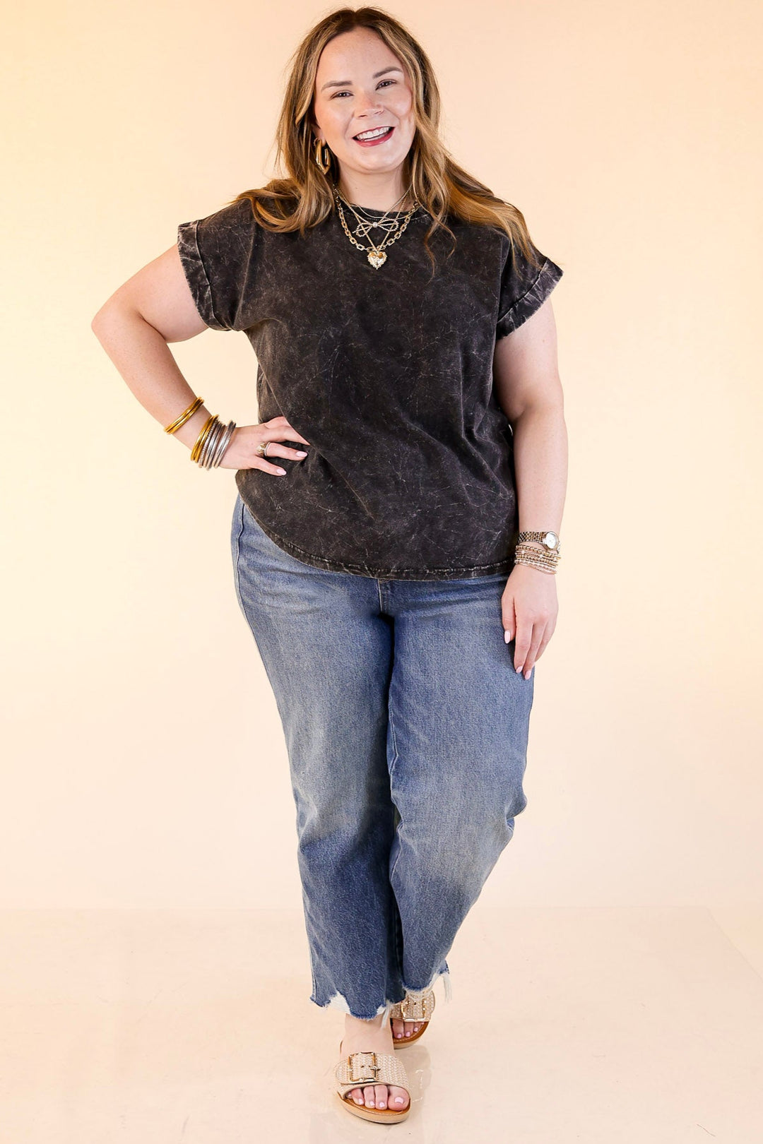 Chic Made Easy Short Sleeve Shirt in Ash Black