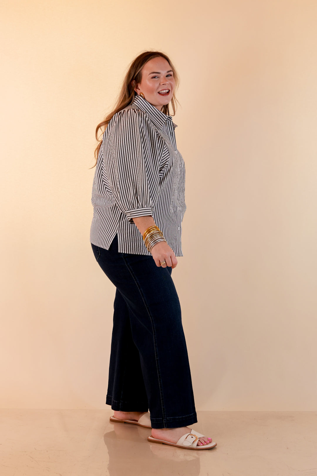 Crisp and Collected Stripe Button Front Collared Top with Puff Short Sleeves in Black and White