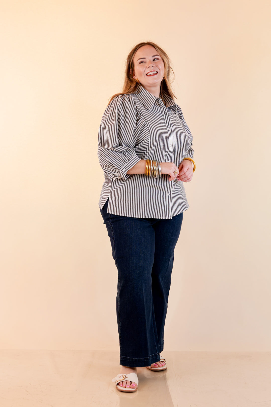 Crisp and Collected Stripe Button Front Collared Top with Puff Short Sleeves in Black and White