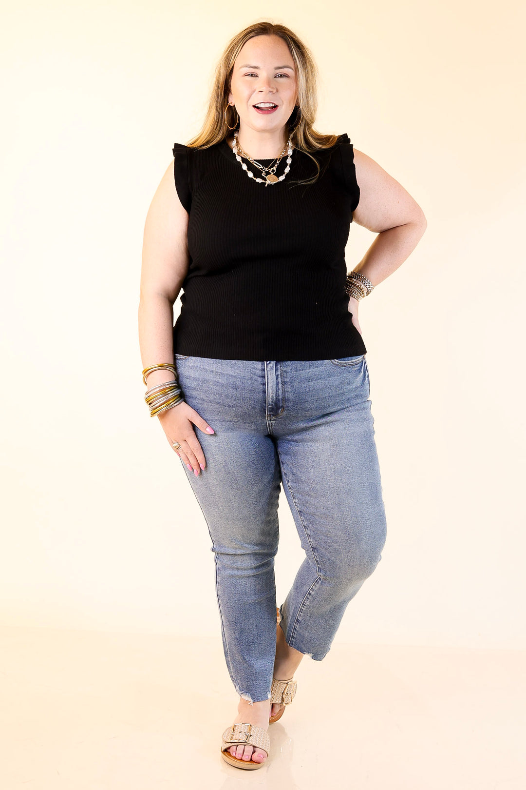 Judy Blue | Kickin' Back Cropped Kick Flare Jean in Medium Wash