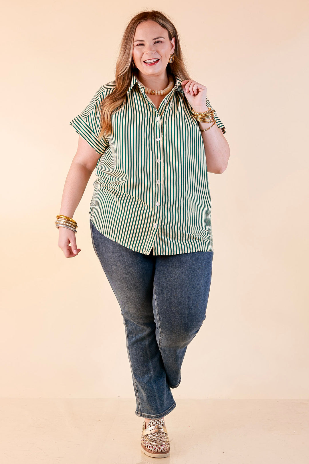 Closet Essential Striped Button Up Short Sleeve Collared Top in Green