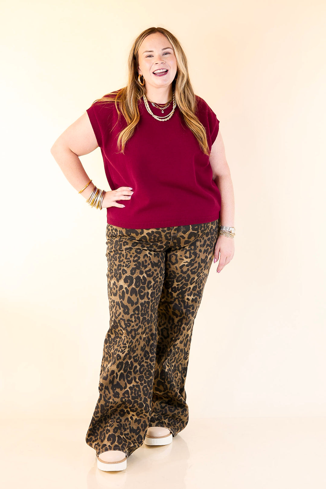 Effortlessly Yours Short Sleeve Crew Neck Sweater in Maroon