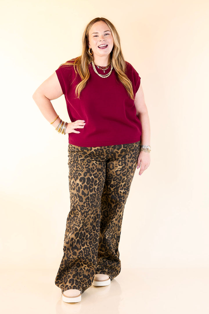 Effortlessly Yours Short Sleeve Crew Neck Sweater in Maroon