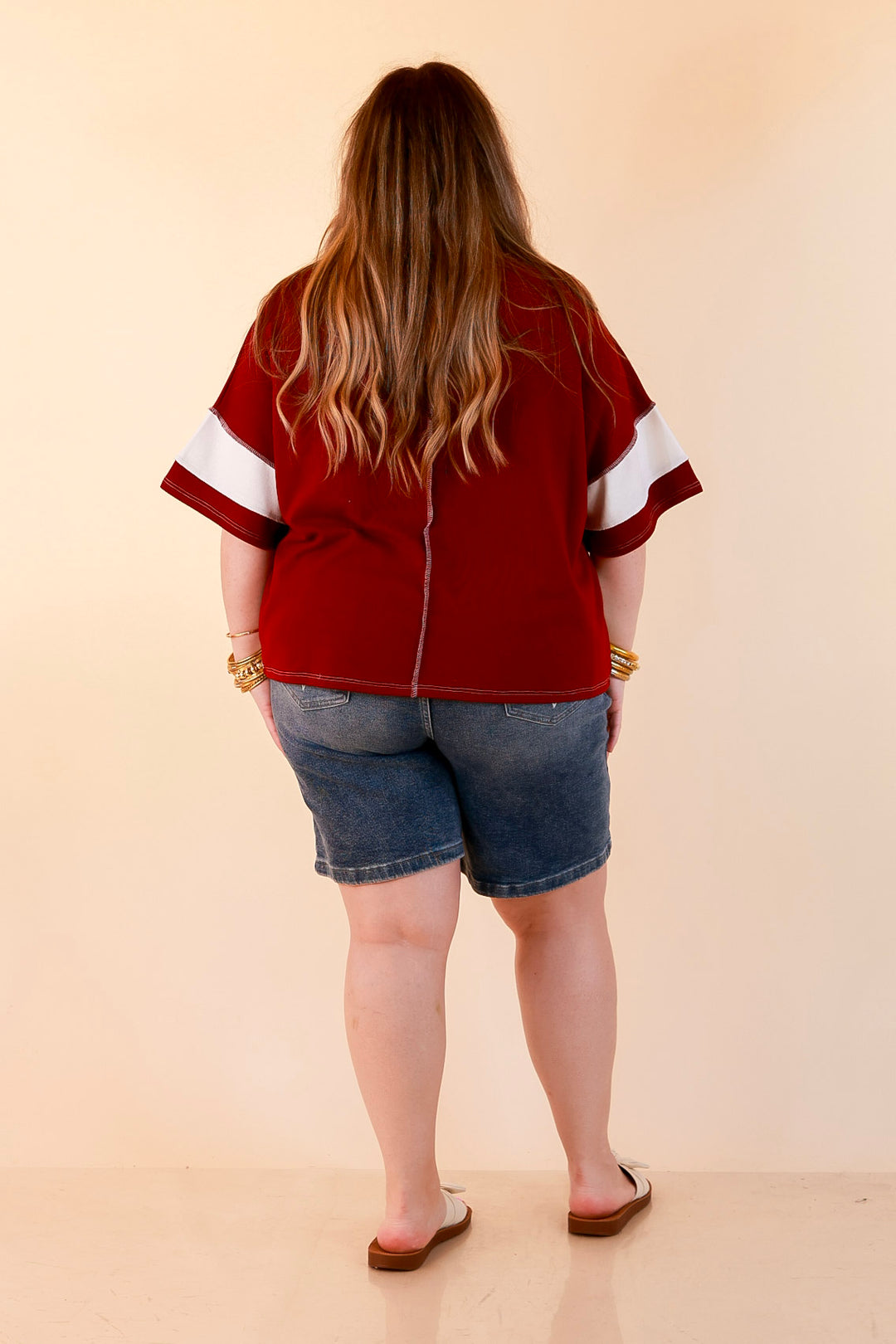 Simply Striking Color Block Rugby Style Wide Stripe Relaxed Short Sleeve Top in Maroon