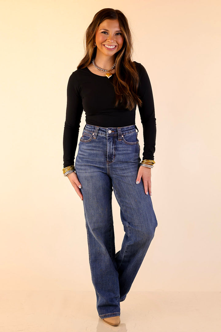 Judy Blue | Perfect Foundation Tummy Control Straight Leg Jean in Medium Wash