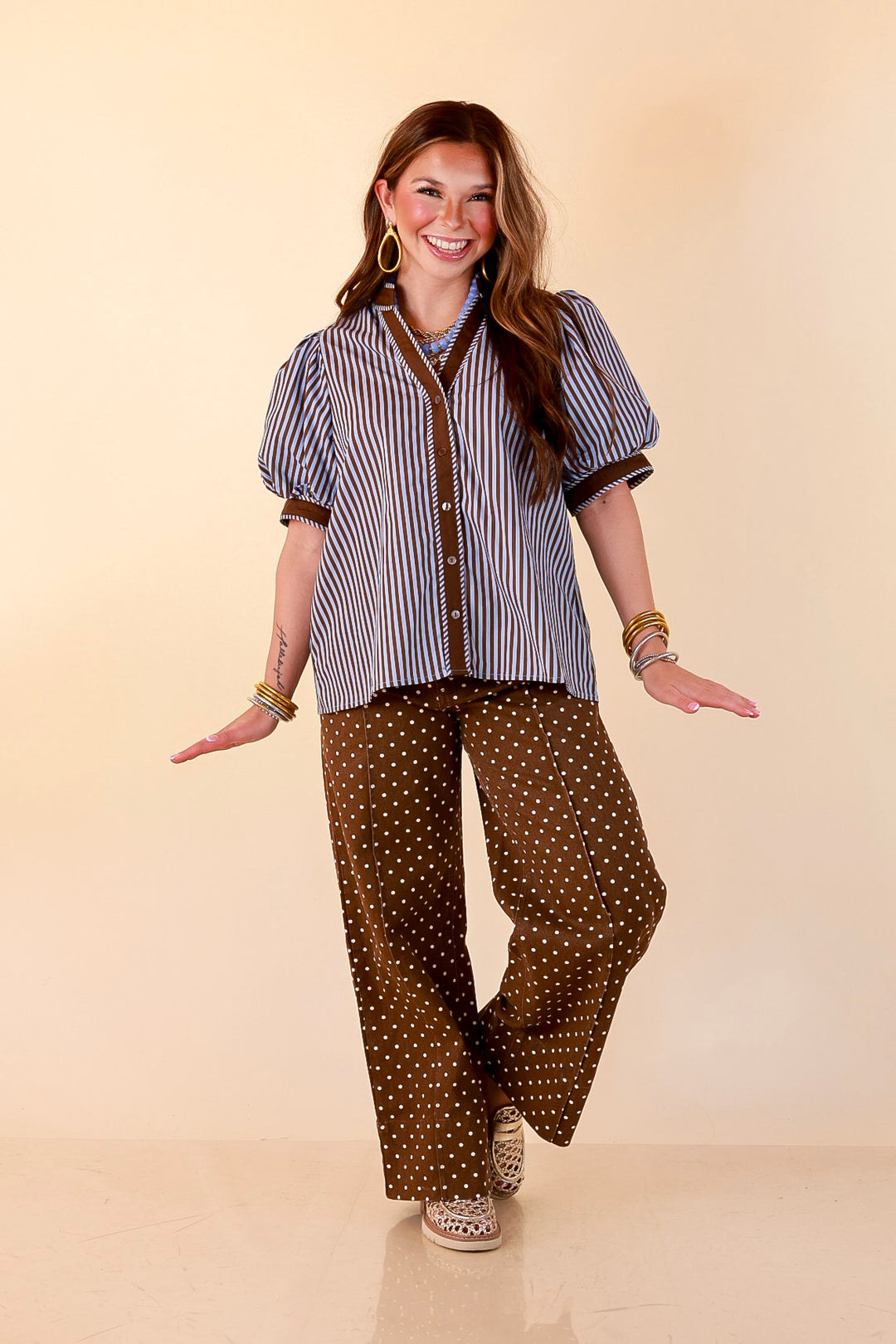 Pop of Polish Short Puff Sleeve Button Front Top with Contrast Trim in Blue and Brown