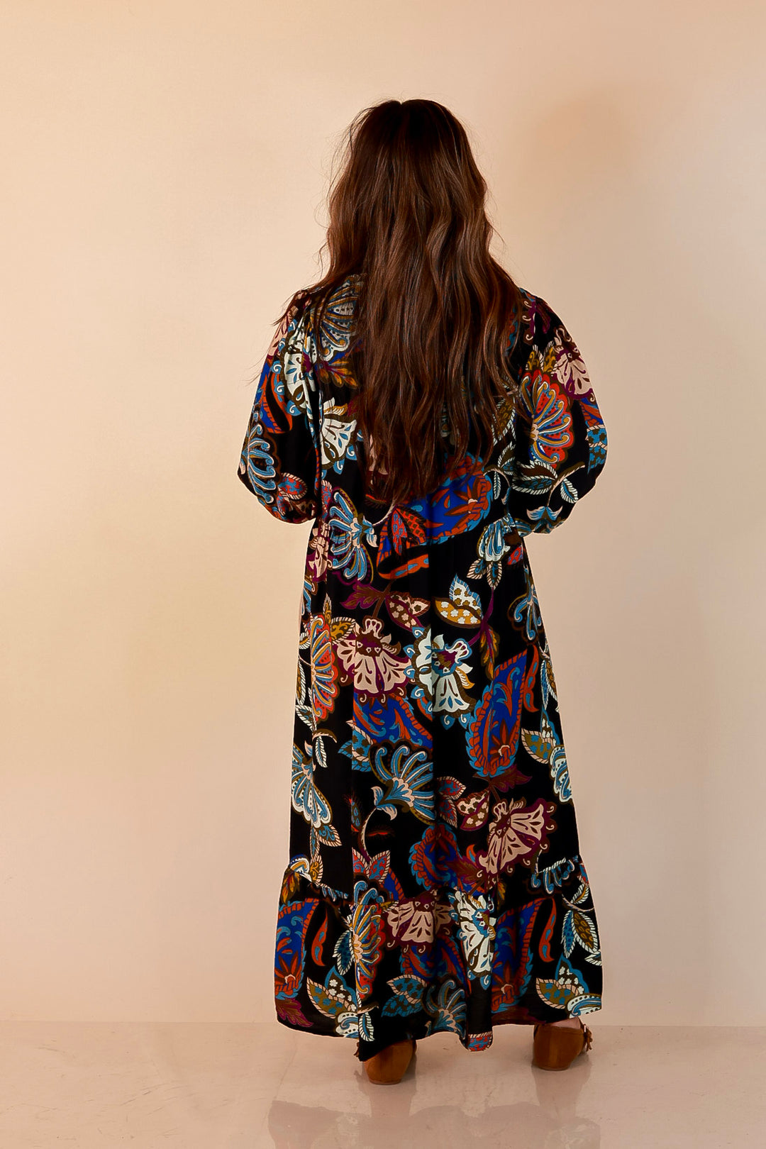 Season of Style Floral Print V Neck 3/4 Sleeve Collared Tiered Midi Dress in Black Multi