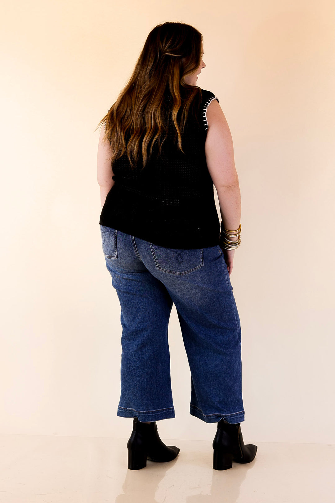 Simply Southern | Olivia Large Knit Sweater Vest with Contrast White Stitching in Black