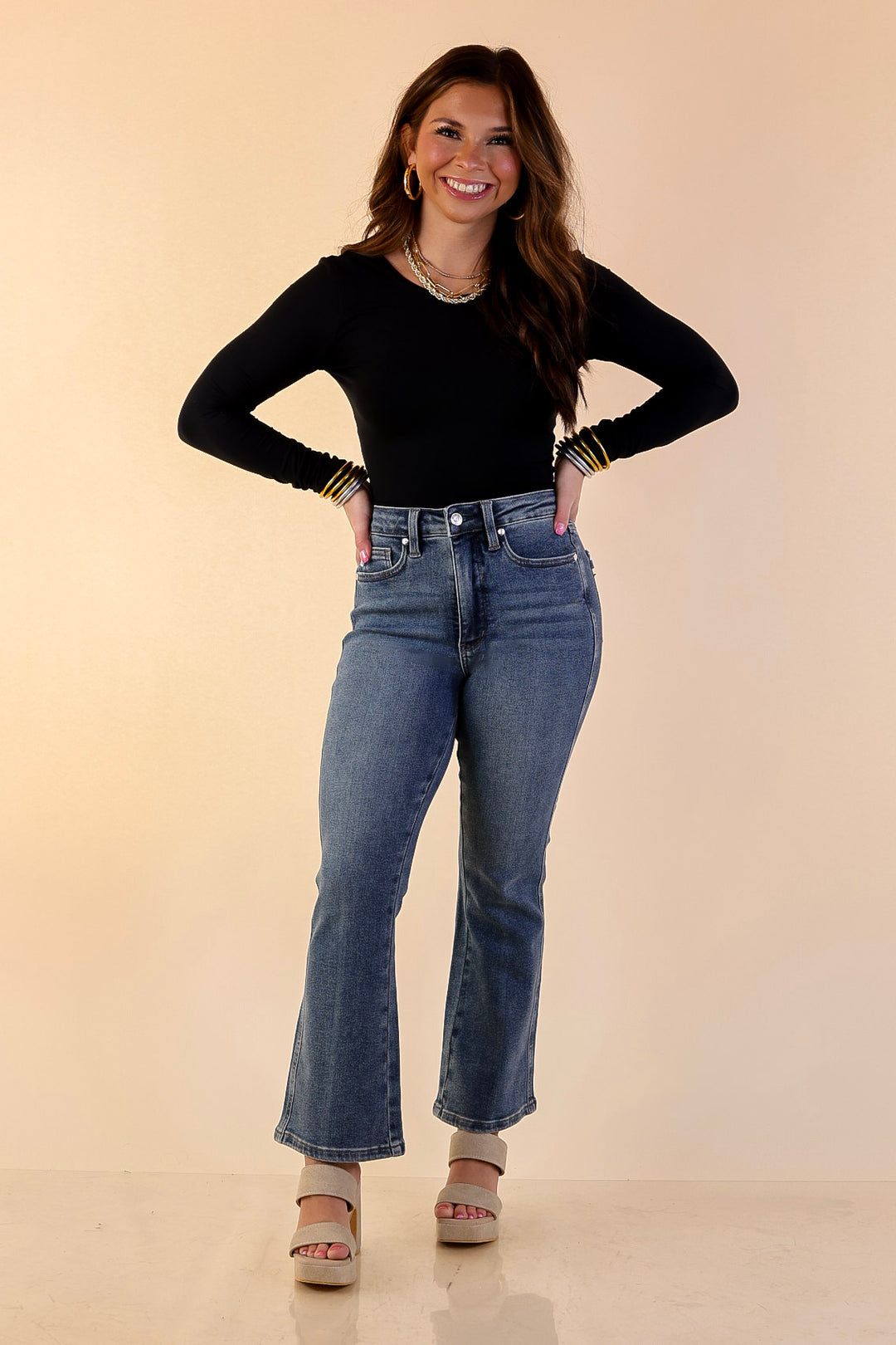 Judy Blue | Simply Flawless Tummy Control Cropped Kick Flare Jean in Medium Wash
