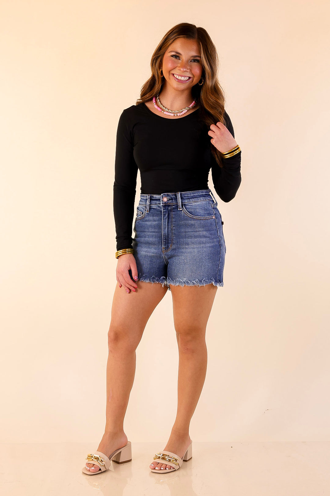 Judy Blue | Casually Cool Frayed Hem Denim Shorts in Dark Wash