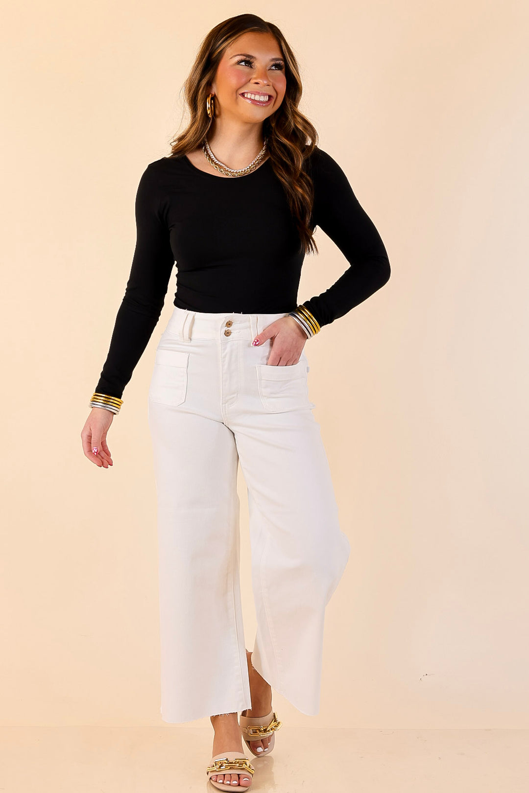 Judy Blue | No Second Guessing Cropped Wide Leg with Front Patch Pocket Jean in Ivory