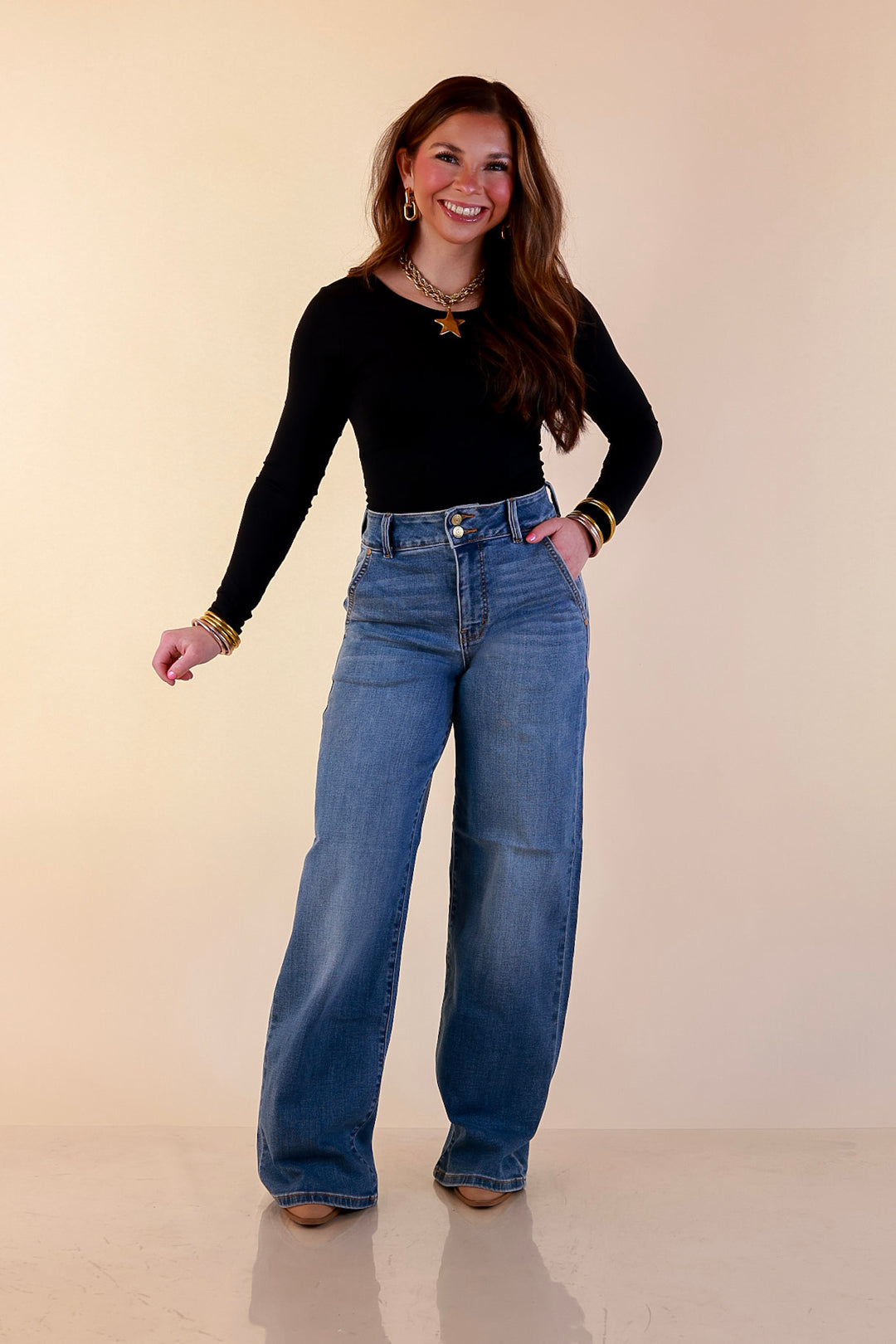 Judy Blue | Go With Everything Double Button Fly Wide Leg Column Trouser Jean in Medium Wash