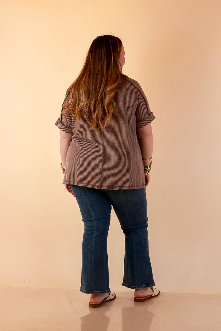 Daily Perfection Scoop Neck Short Sleeve Ribbed Top in Dark Mocha Brown