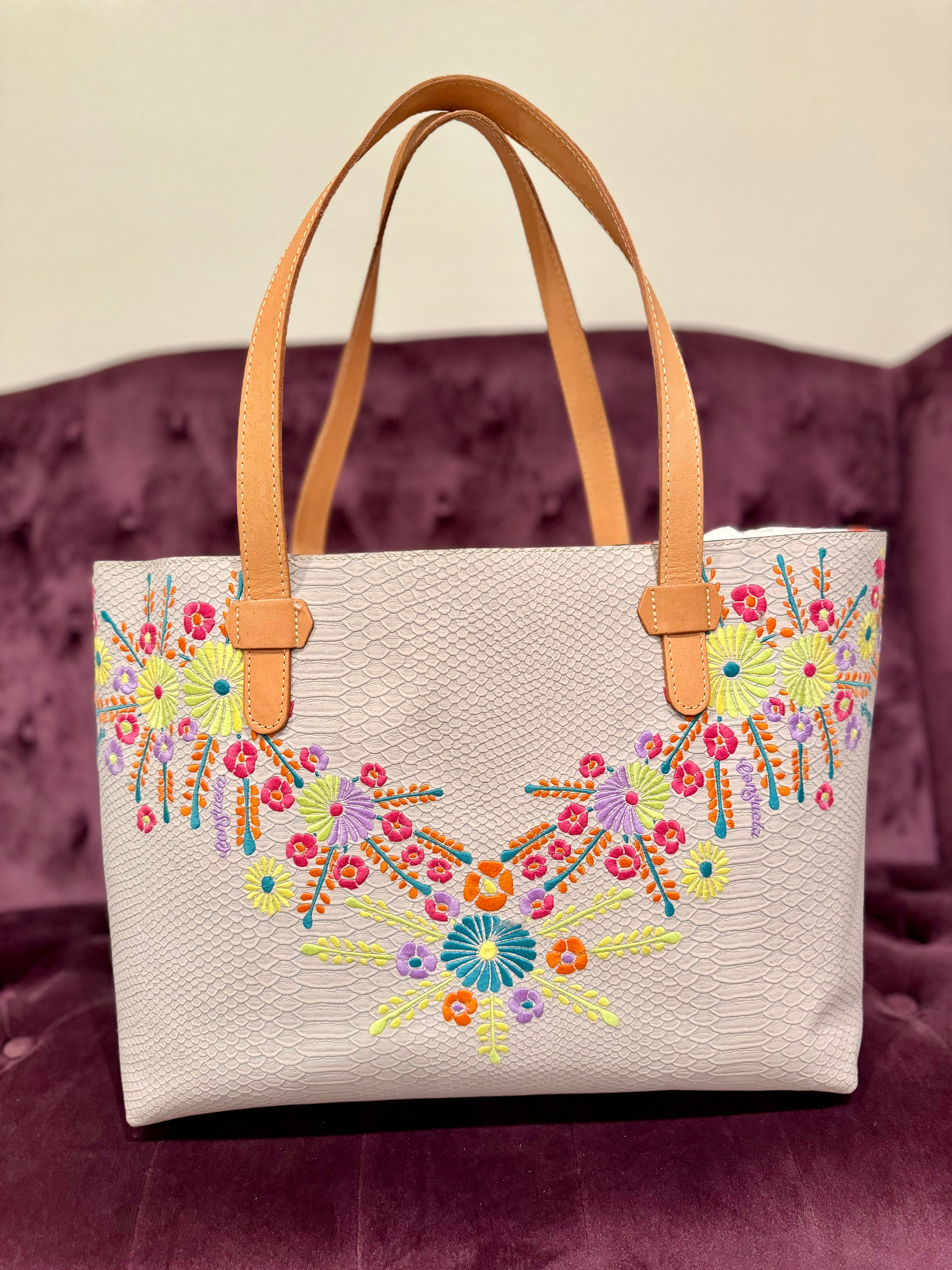 Blemished Consuela #2421 | Songbird Big Breezy Tote • FINAL SALE