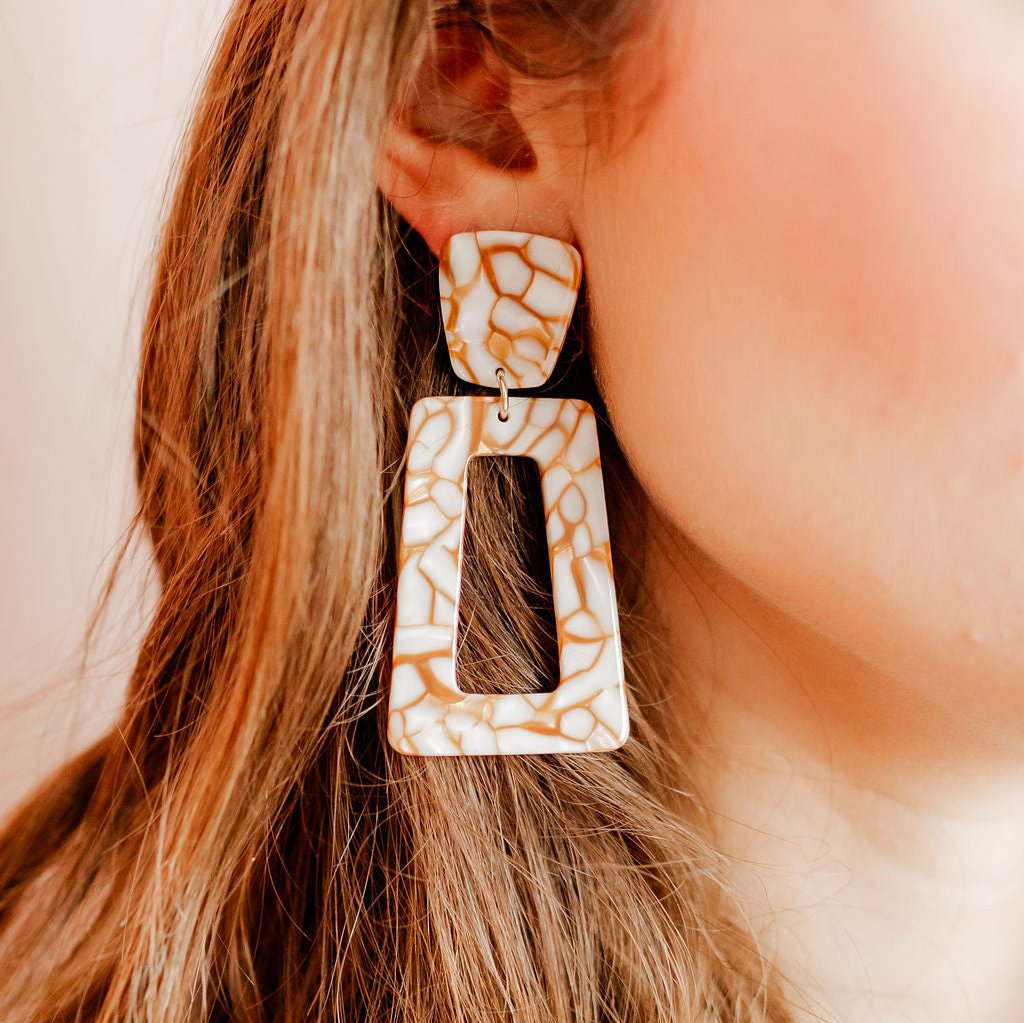 Linny Co | Kennedy Rectangular Drop Earrings in Desert Sand