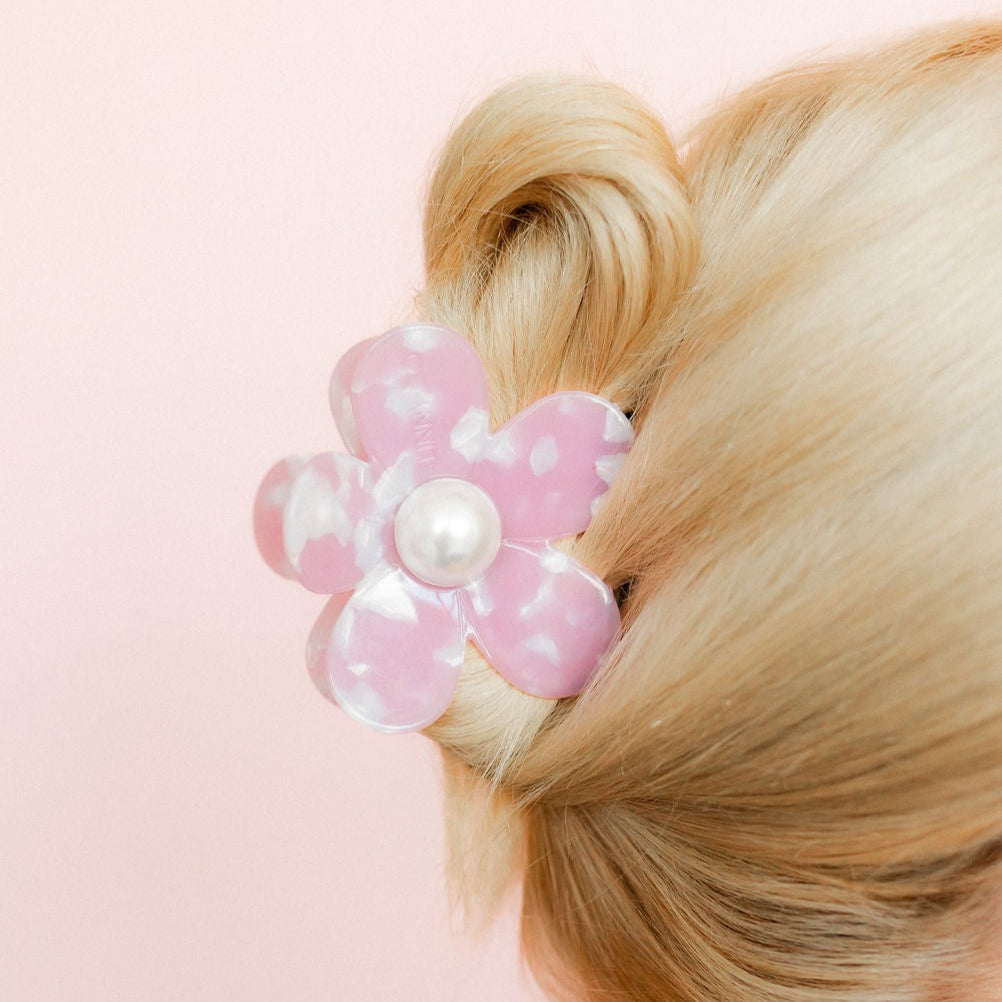 Linny Co | Gigi Flower Hair Clip in Pink with Pearl Center