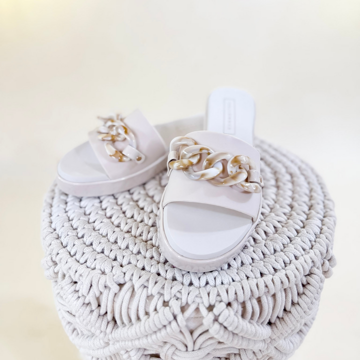 Yellow Box | Aulani Jelly Slide Sandal in Ivory