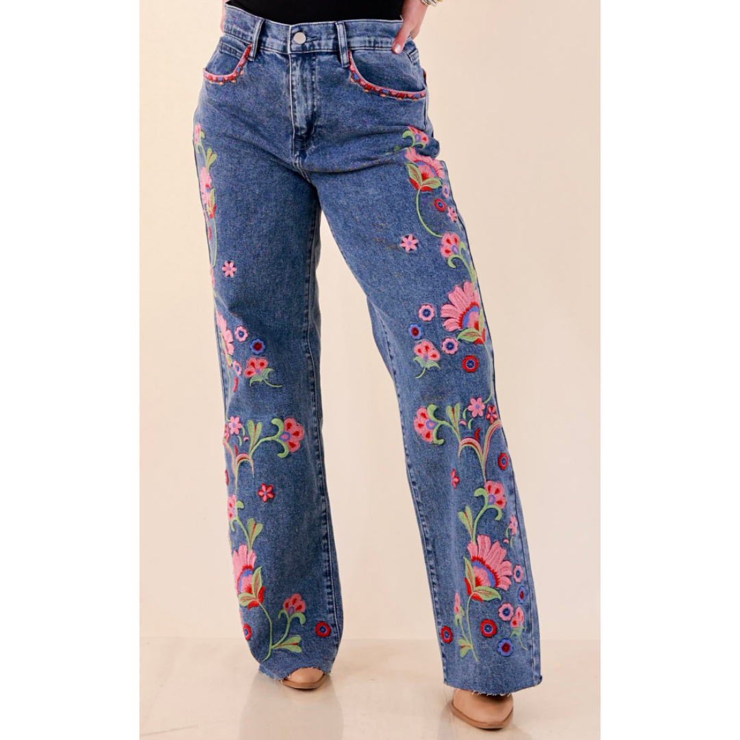 Artfully Yours Straight Leg Raw Hem Embroidered Denim Jeans in Medium Wash
