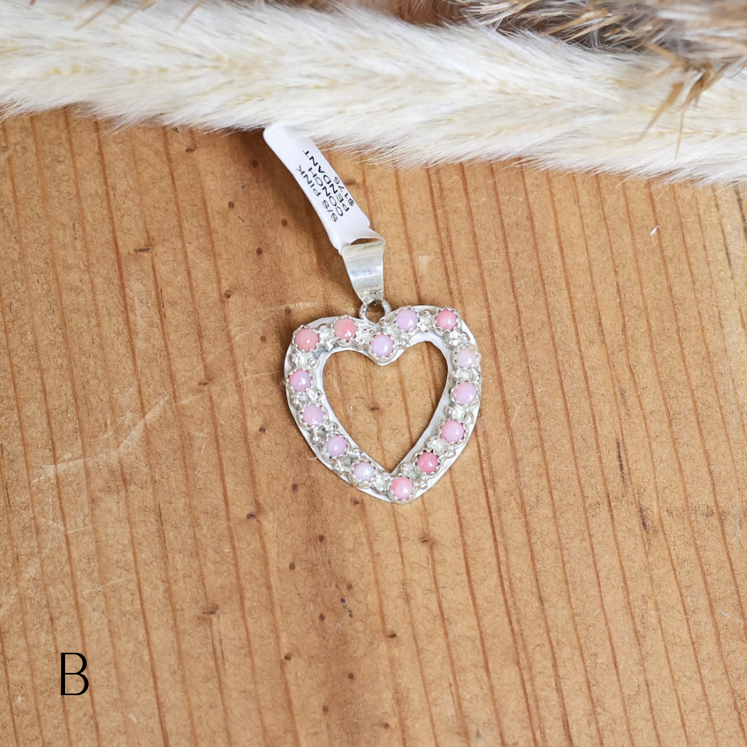 Navajo | Sterling Silver Heart Pearl Pendant in Pink
