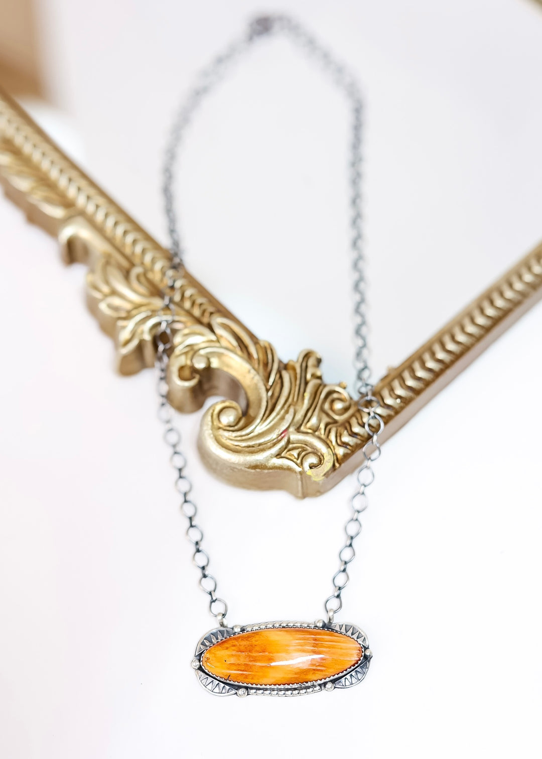 Tia Long | Navajo Handmade Sterling Silver Orange Spiny Oyster Oval Necklace