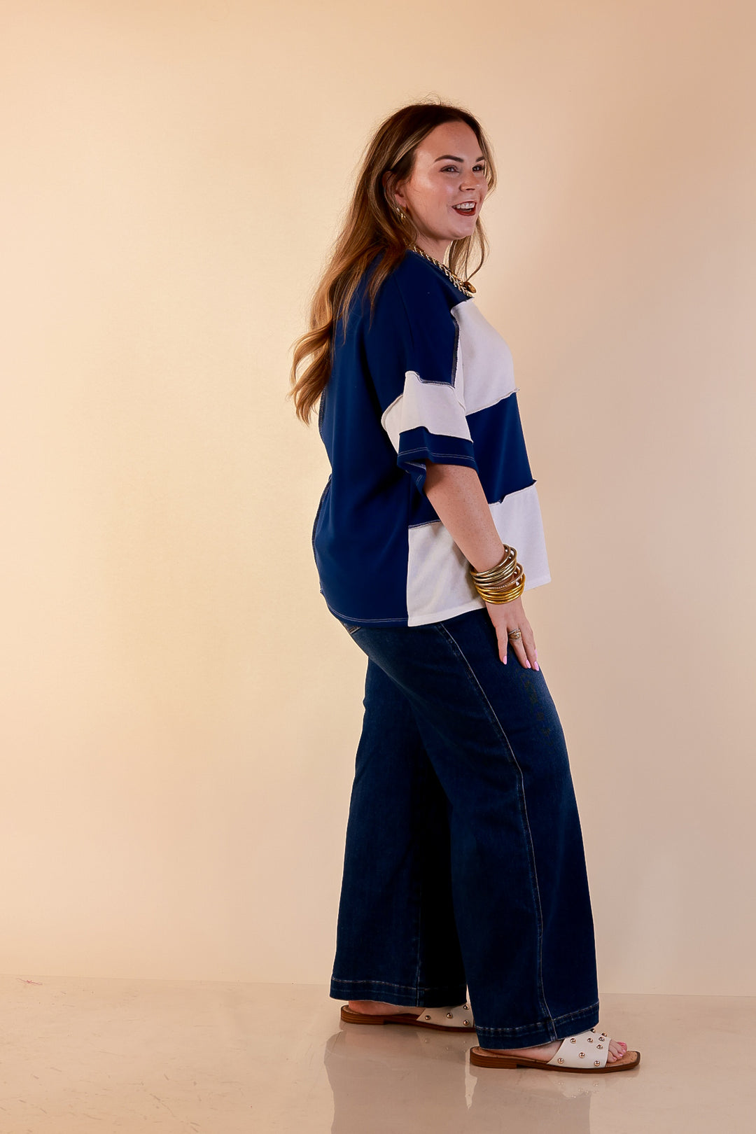 Simply Striking Color Block Rugby Style Wide Stripe Relaxed Short Sleeve Top in Navy Blue