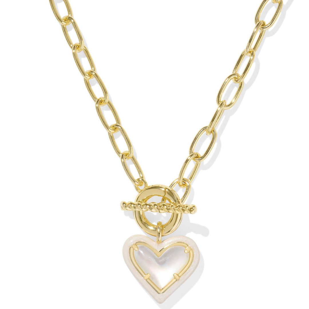 Kendra Scott | Ari Heart Gold Enamel Framed Link and Chain Necklace in Ivory Mother-of-Pearl