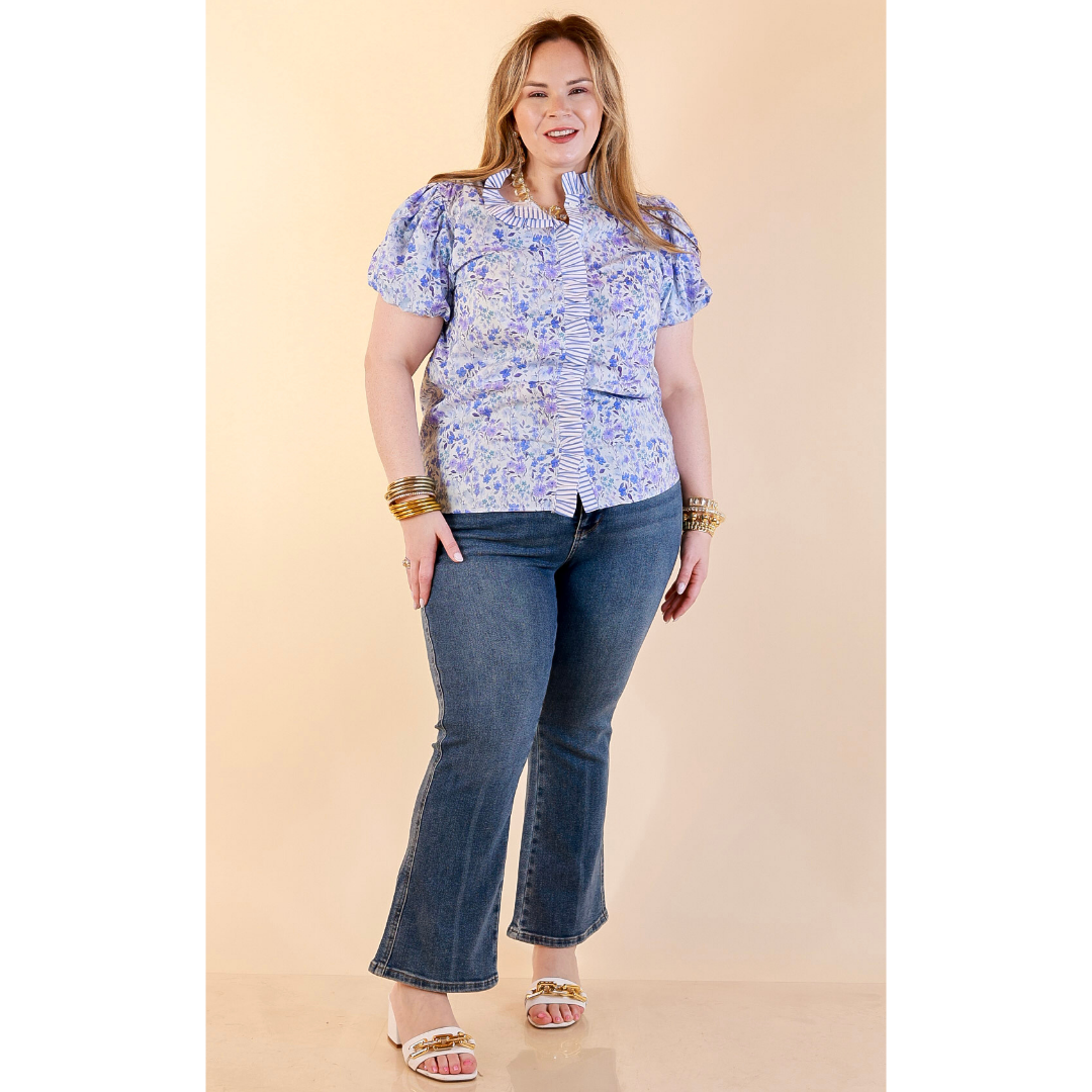 Bloom with Grace Short Puff Sleeve Ruffle Trim Button Front Floral Peplum Top in Blue