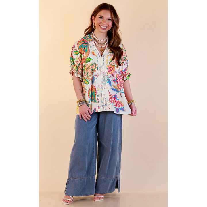 Bold Escape Floral Print Lace Front Top with Collar and Puff Sleeves in Cream Mix