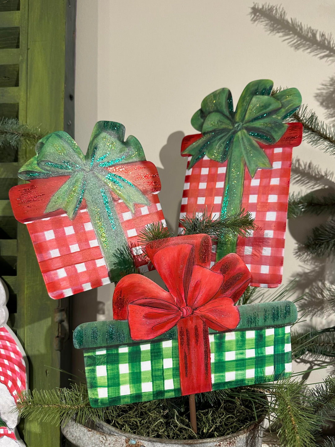 The Round Top Collection | Gallery Gingham Gifts Set of 3