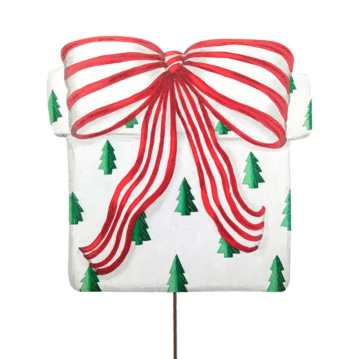 The Round Top Collection | Modern Gift Box Yard Stake