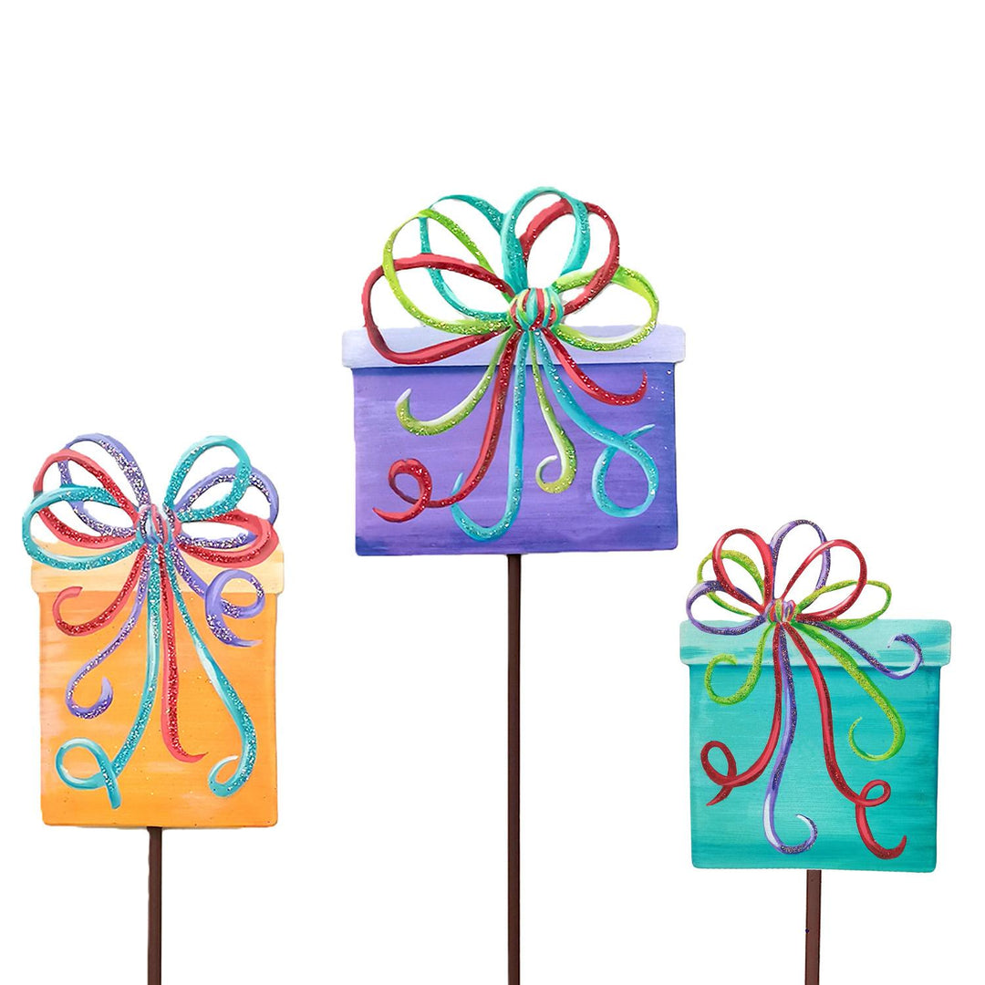 The Round Top Collection | Mini Merry &amp; Bright Curly Ribbon Packages Set of 3