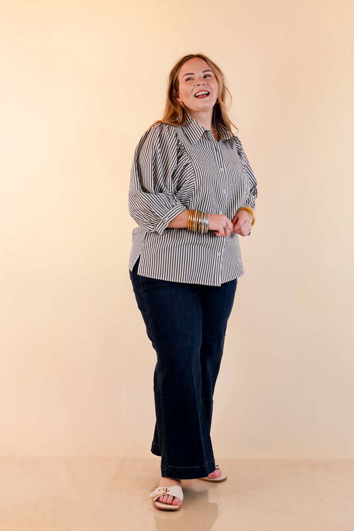 Crisp and Collected Stripe Button Front Collared Top with Puff Short Sleeves in Black and White