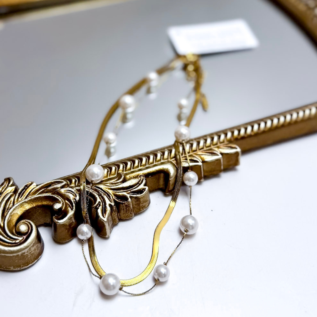 CHANSUTT PEARLS | The Avery Necklace in Gold and Pearl