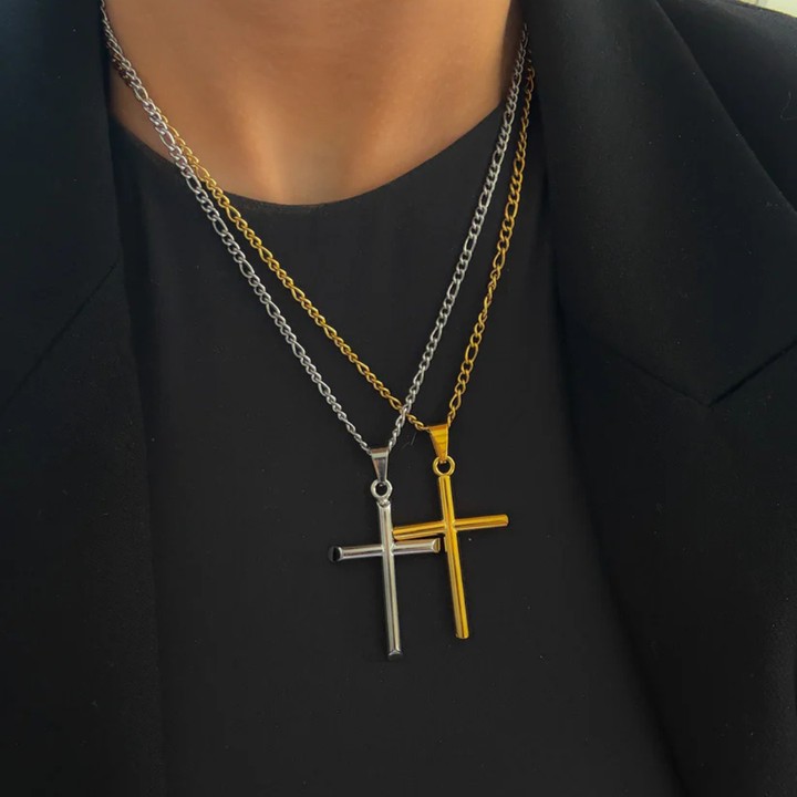 CHANSUTT PEARLS | Cross Pendant Necklace in Gold