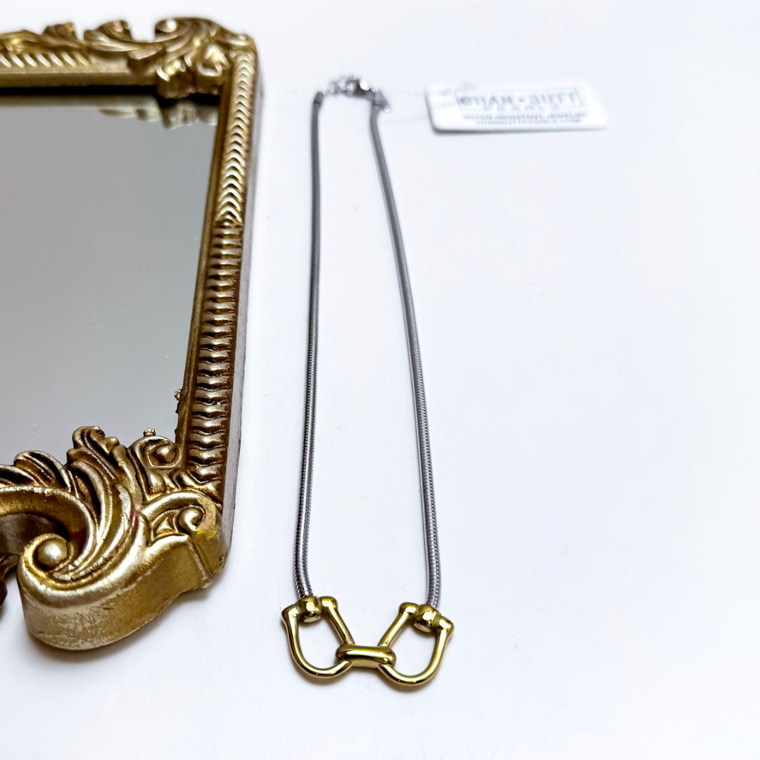 CHANSUTT PEARLS | Izzy Two Tone  Necklace in Gold and Silver