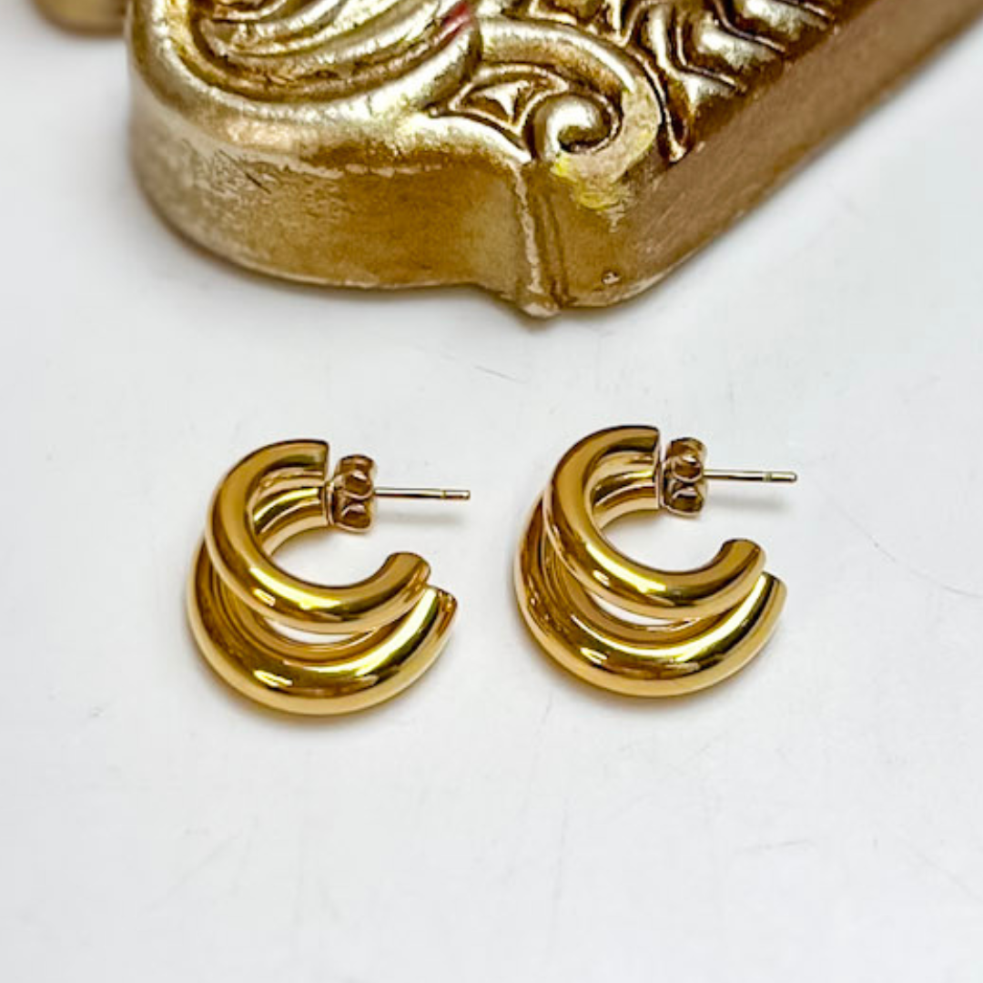 CHANSUTT PEARLS | Jordan Double Hoop Earrings in Gold