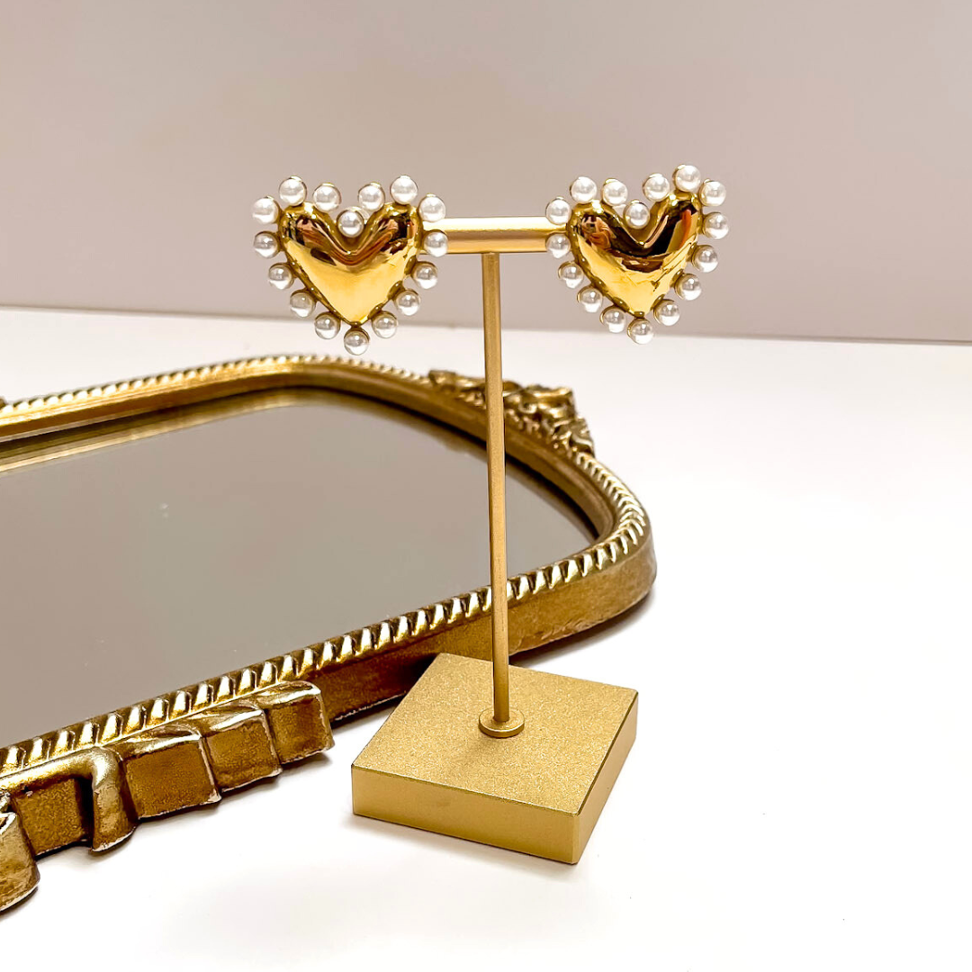 CHANSUTT PEARLS | Pearls of Love Heart and Pearl Earrings in Gold