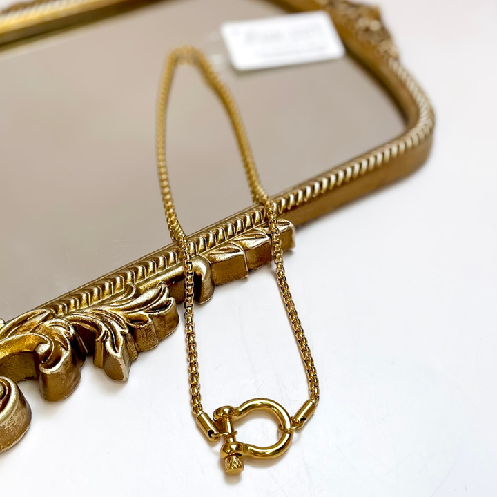 CHANSUTT PEARLS | The Locket Necklace in Gold with Gold Locket
